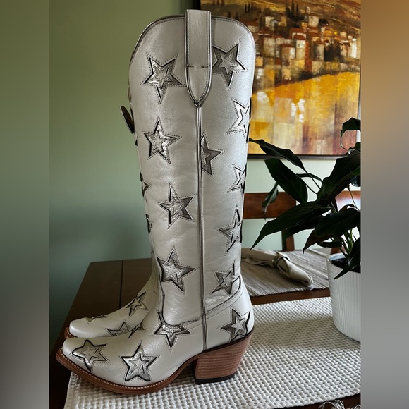 NWT Originally $350 Ariat Casanova Star X Toe Western Boot in Pearl Size 7 - Picture 8 of 13